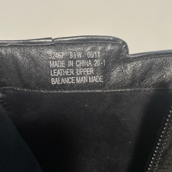 Clarks Ankle Boots - Picture 6 of 7